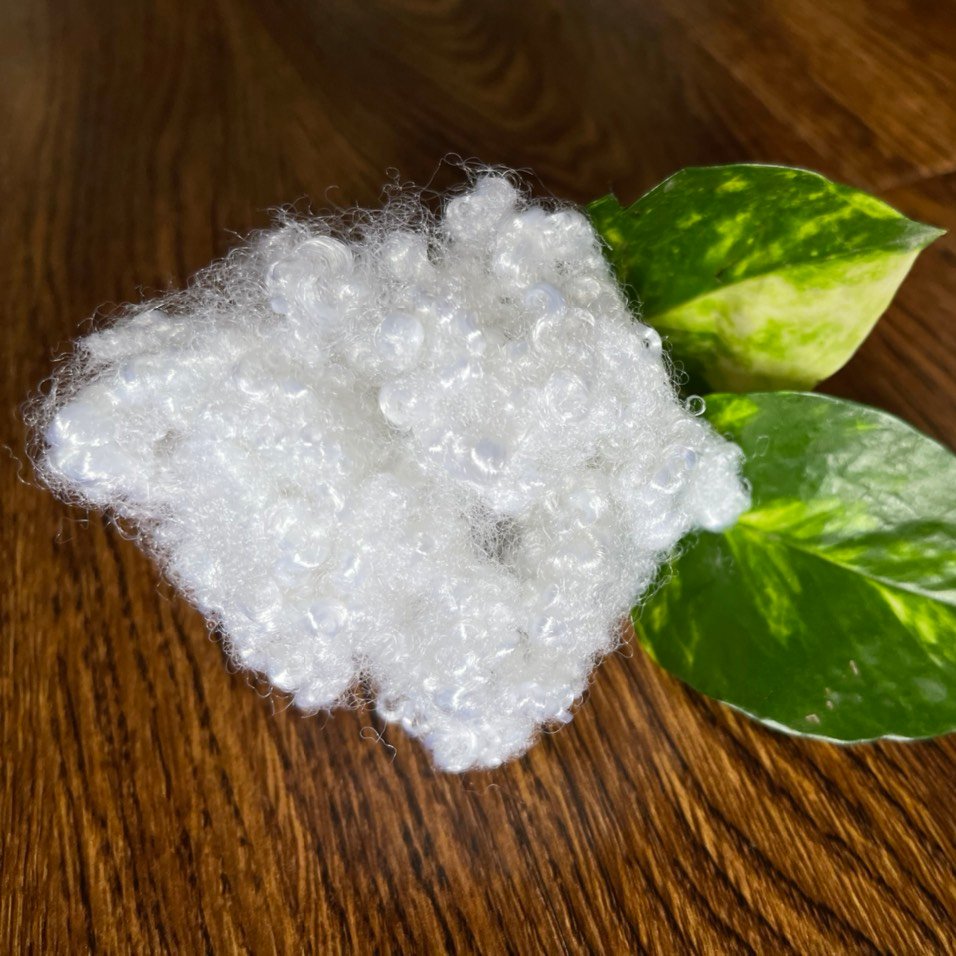 Recycled Polyester Fiber Vietnam by 100% PET Flake Hollow Conjugate HCS and HC White Fiber for Stuffing Cushions and Padding
